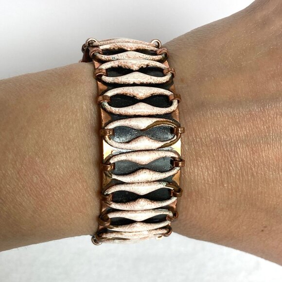 Vintage Matisse-Renoir Copper Anodized “Espana” Wide Cuff Bracelet 6.5" - Picture 12 of 16